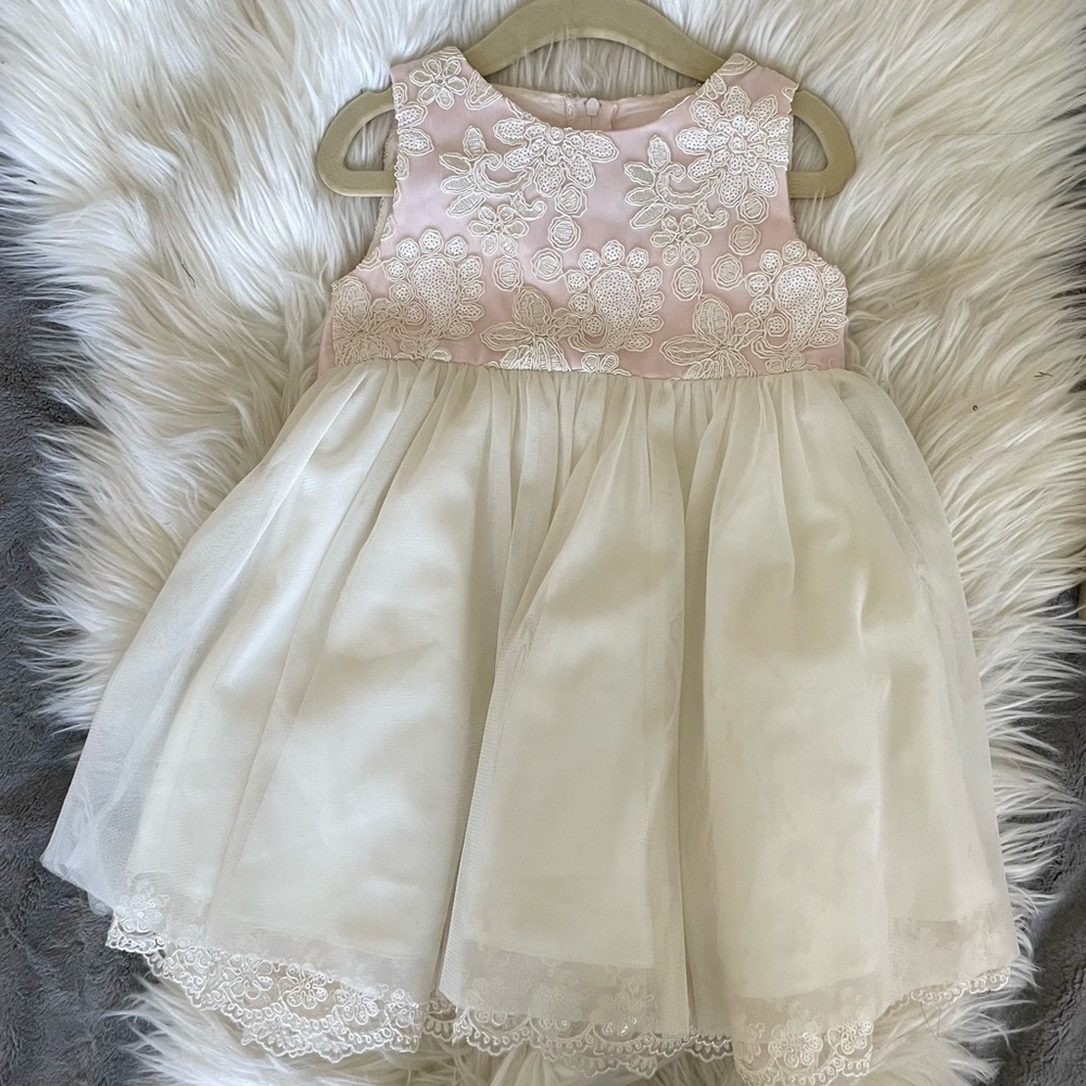 Rare Editions Pearl Pink Shimmering Formal Dress